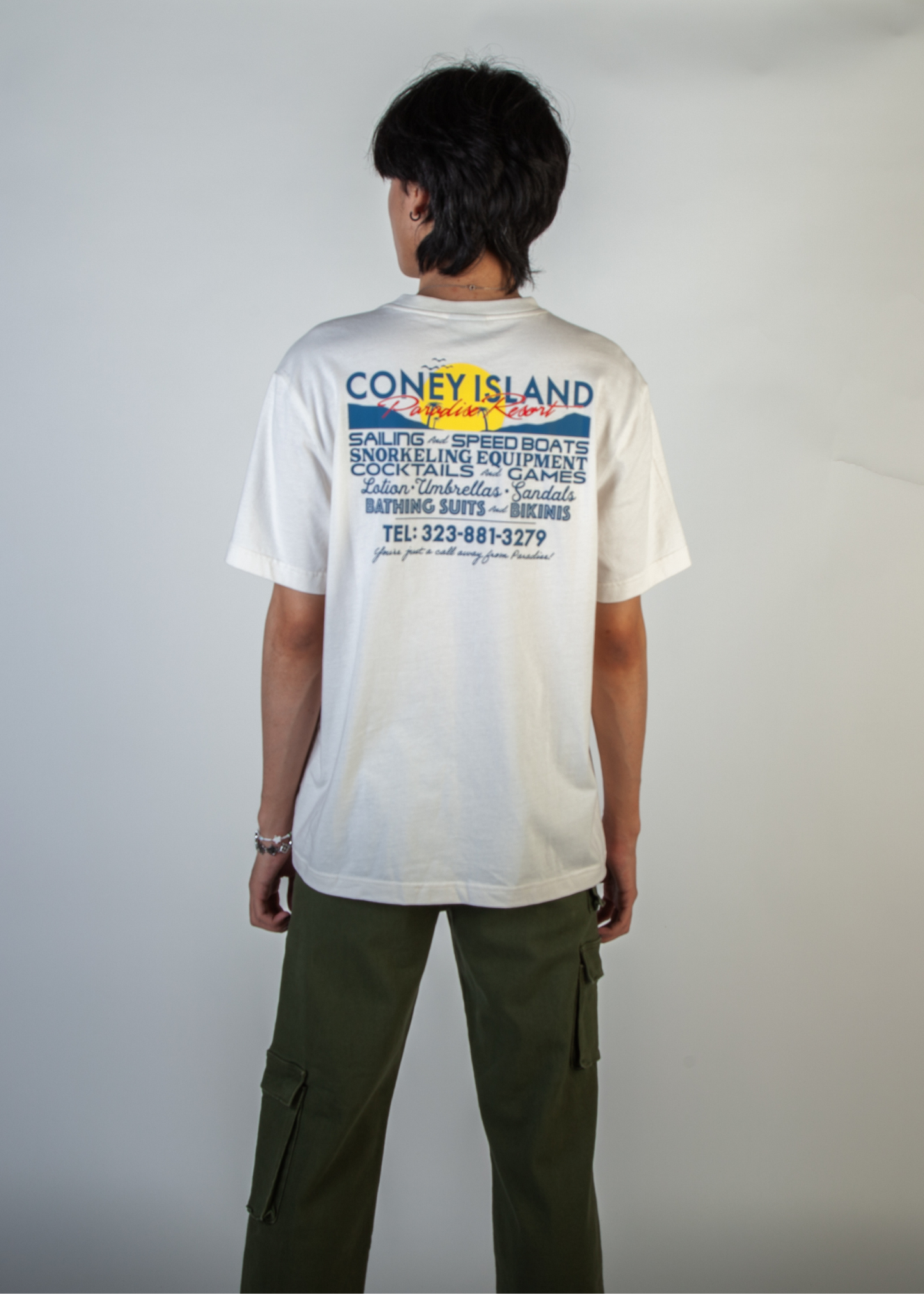 Paradise Resort Short Sleeve Graphic Tee