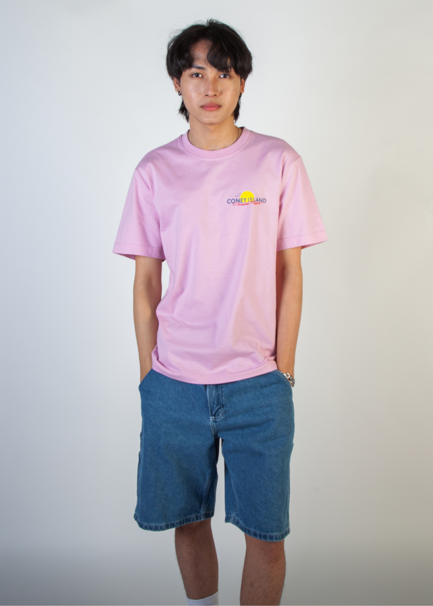 Paradise Resort Short Sleeve Graphic Tee