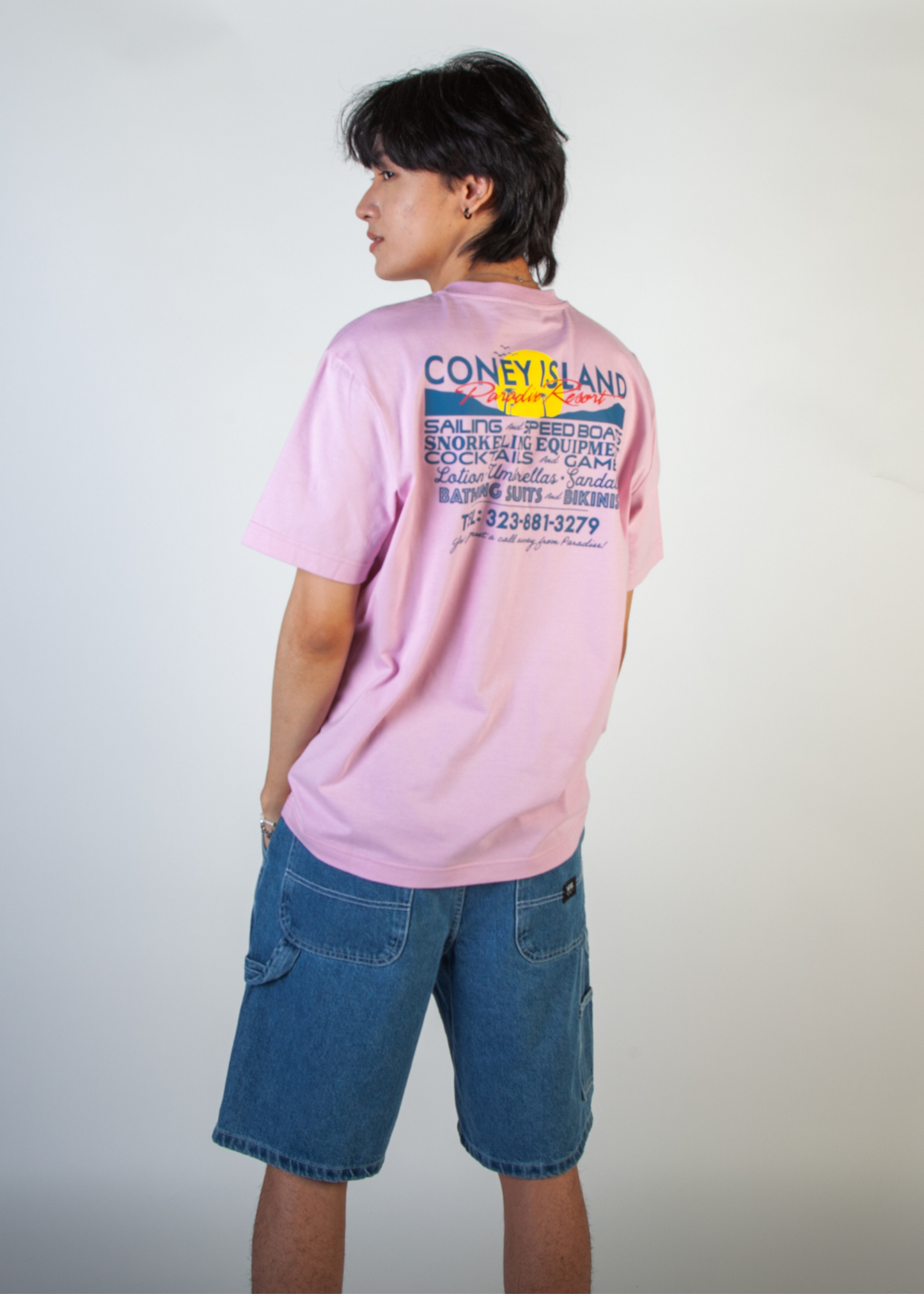 Paradise Resort Short Sleeve Graphic Tee