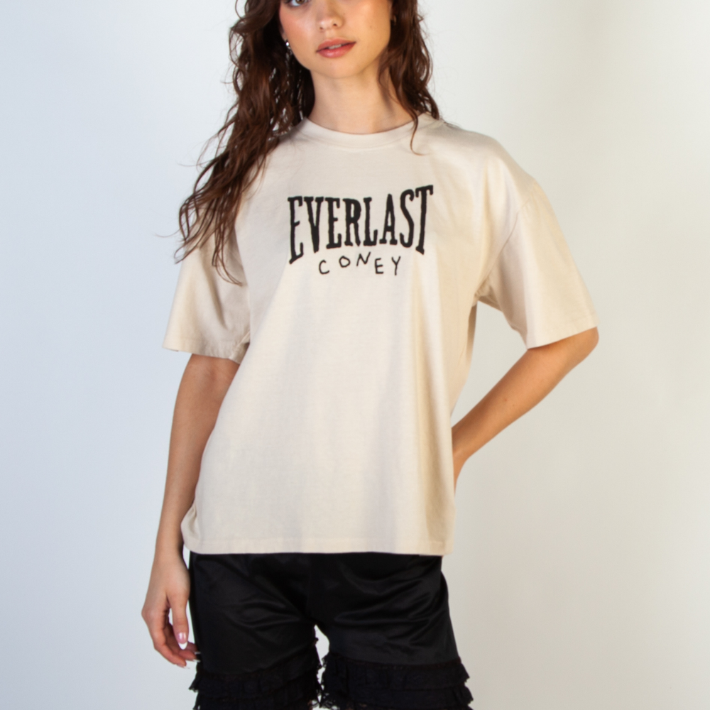 
                      
                        x Everlast Logo Short Sleeve Boyfriend Tee
                      
                    