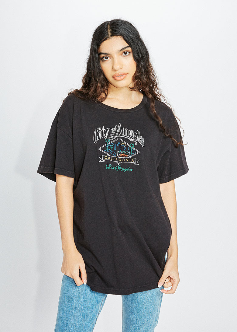 Los Angeles Oversized Embroidered Graphic T-Shirt